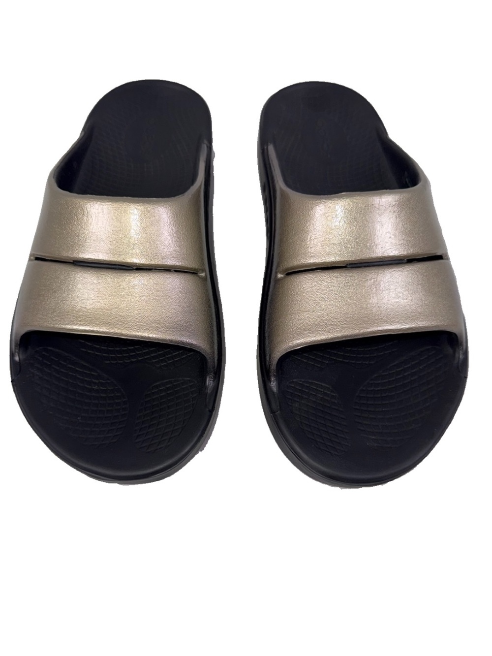 OOFOS OOahh Luxe Slide EU40 US9 Sandals Shoe Champagne Gold Metallic